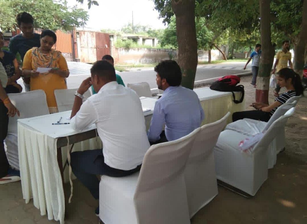 People attending a Jigyasa health check-up camp
